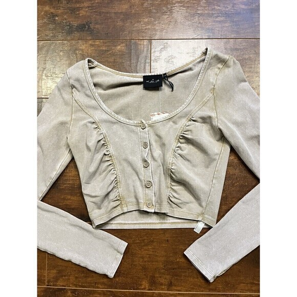 Out From Under Urban Outfiters Long Sleeve Button Down Cropped Cardigan NWT Smal - Picture 1 of 8